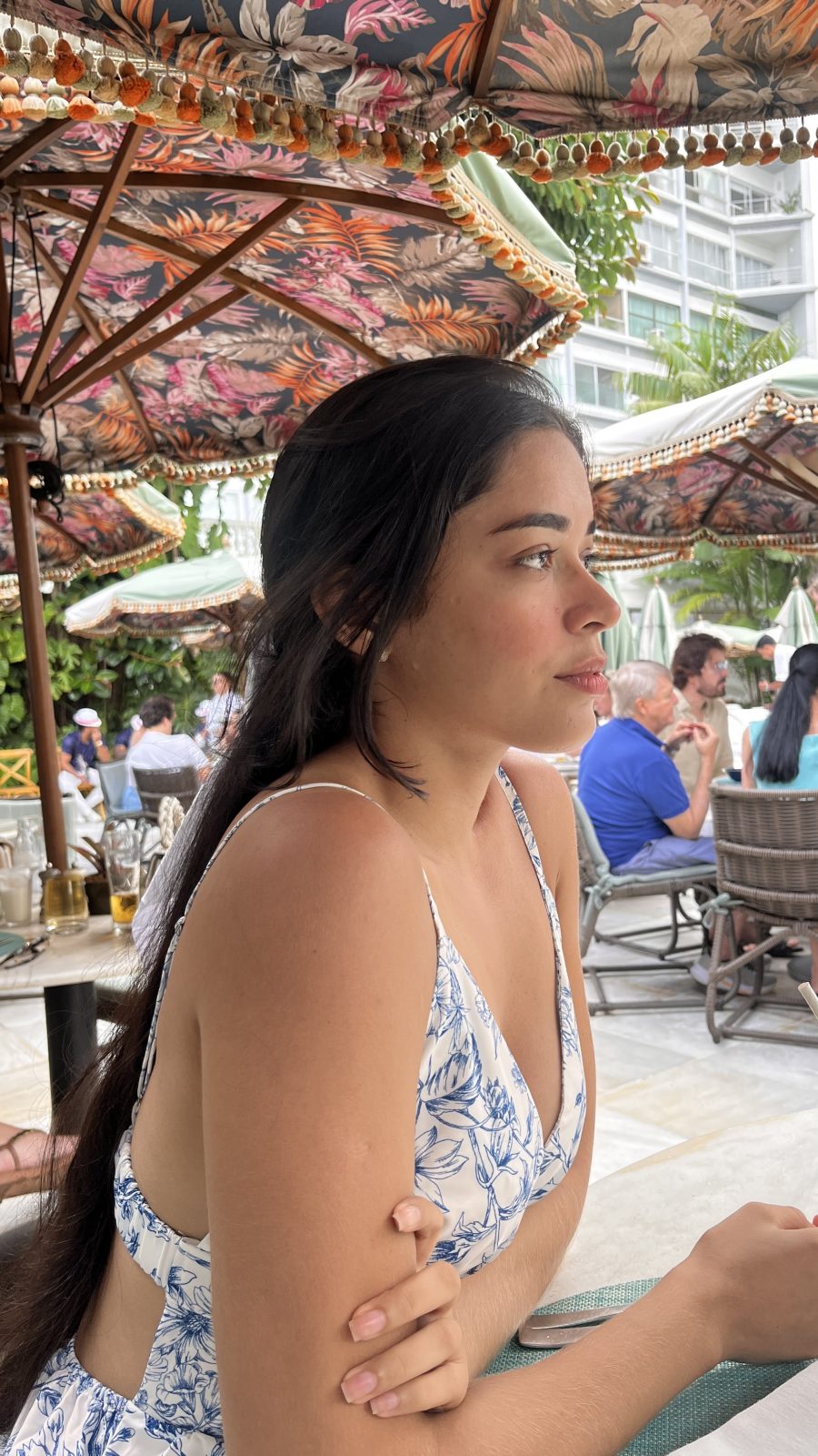 Naira Fernandes